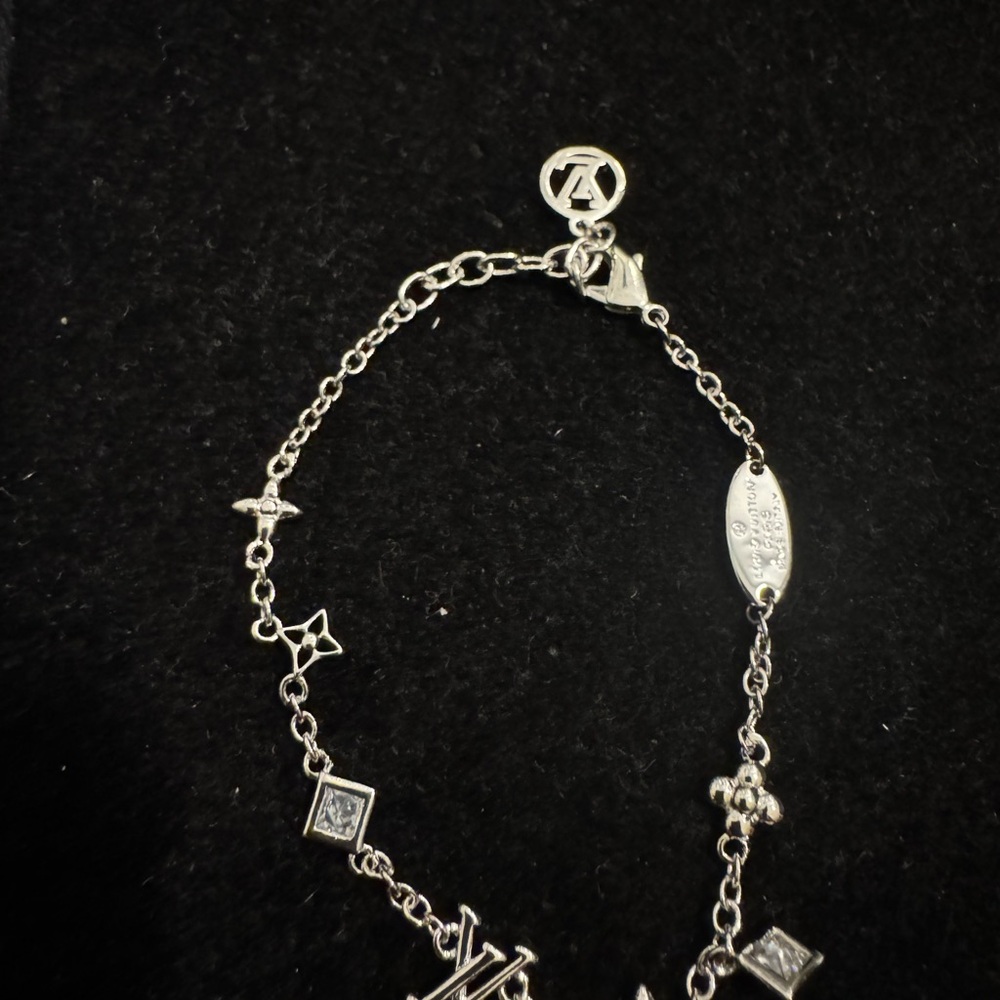 Louis Vuitton Silver Charm Bracelet - Picture 6 of 7